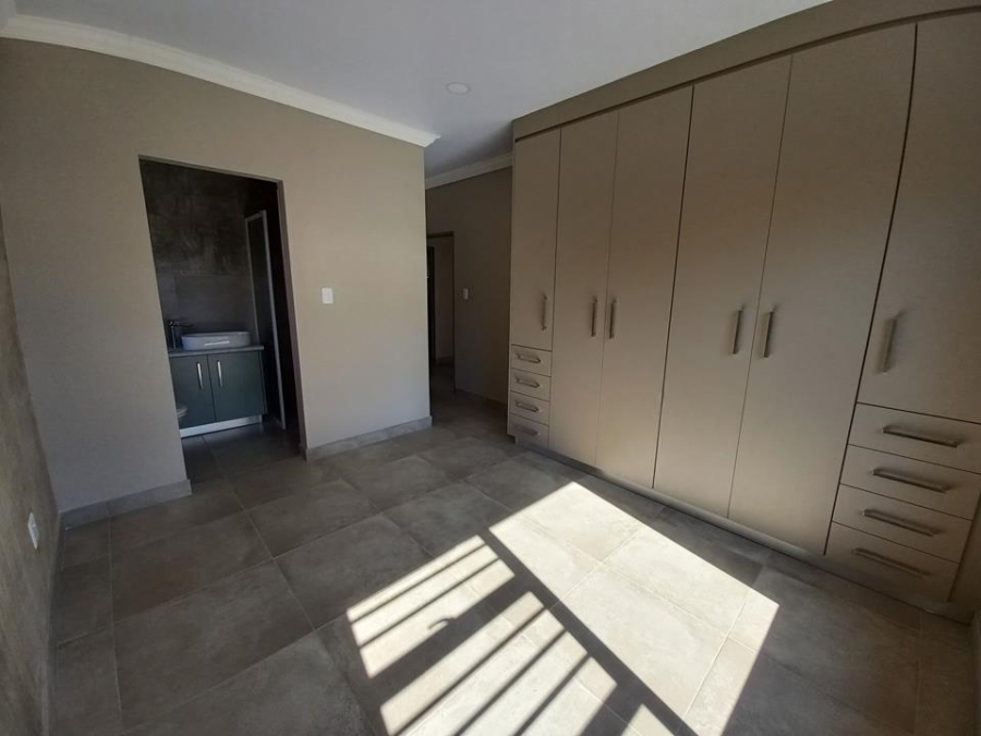 2 Bedroom Property for Sale in Die Bult Western Cape